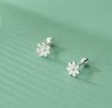 Small flower Screw back Studs Earrings - ESB030