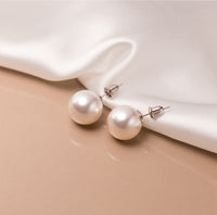 Solitaire Pearl Stud Earrings-SS083
