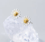 Daisy Flower Stud Earrings - SS052