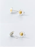 Daisy Flower Stud Earrings - SS052