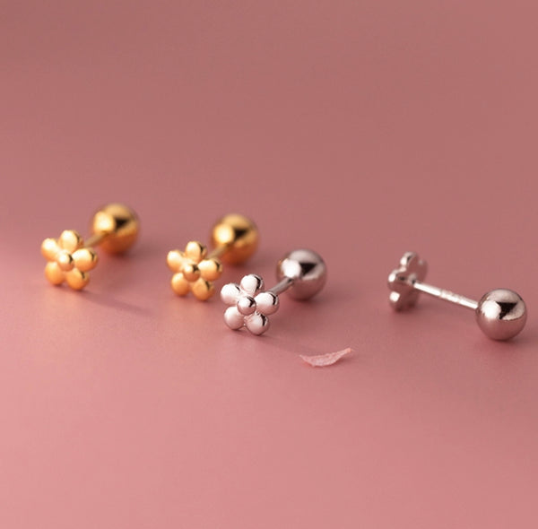 Small flower Screw back Studs Earrings - ESB020