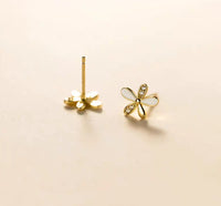 Yellow Flower Small Daisy Stud Earrings - SS089