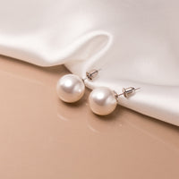 Solitaire Pearl Stud Earrings-SS083