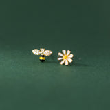 Stud For Ears, yellow be and yellow flower