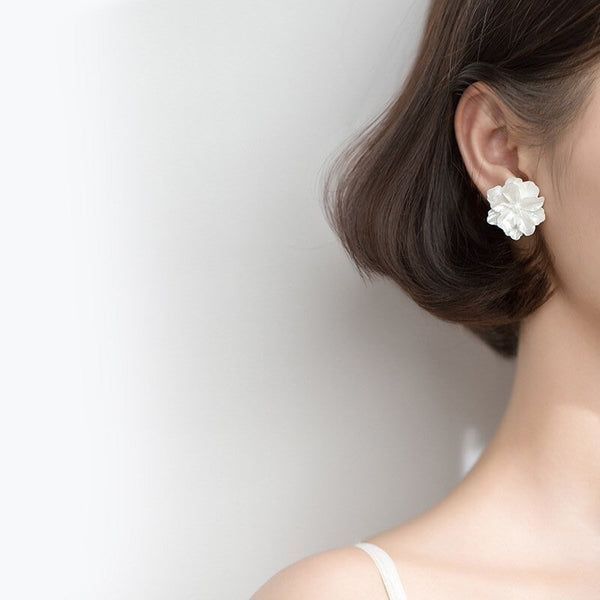 Giant Milk White Flower Earrings-SS049