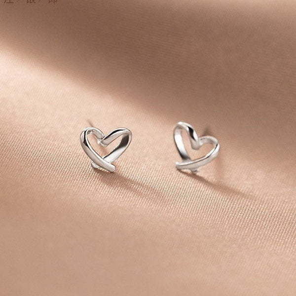 Tiny Heart Stud Earrings-Finger Heart Emoji Earrings