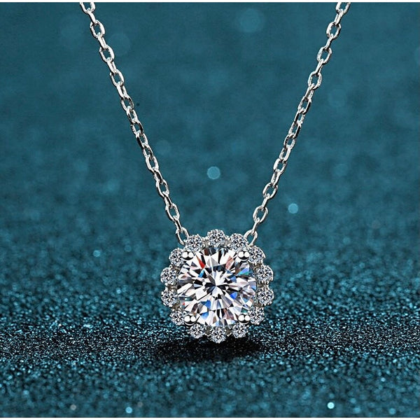 Flower Moissanite Necklace-NM002